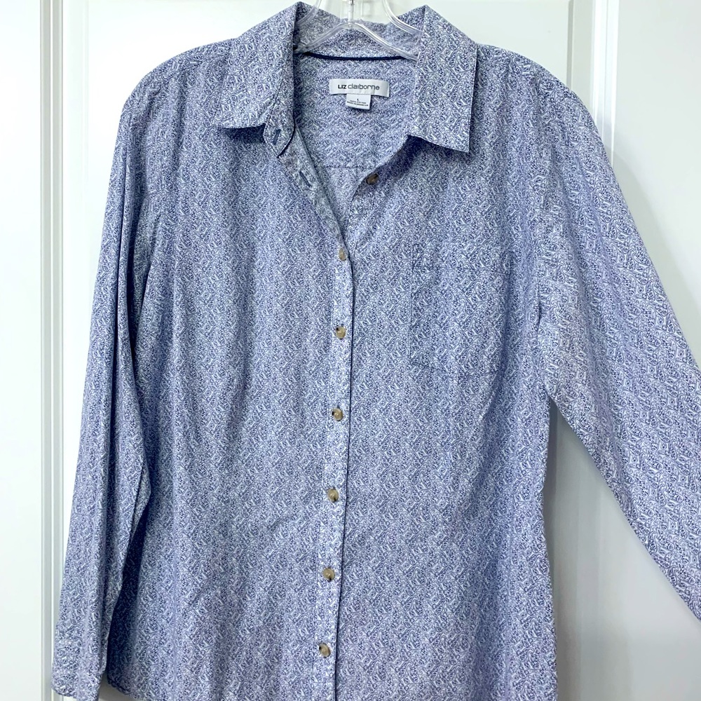 Liz Claiborne long sleeve collared button down
